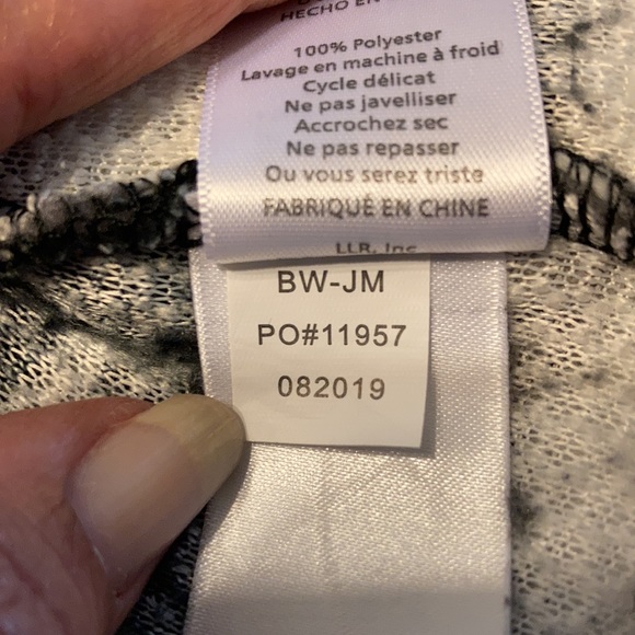 LuLaRoe Jacket - Picture 6 of 10